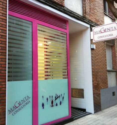 404035_486921198003997_899041578_n