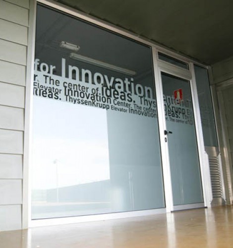 903608_608605405835575_1035414414_o